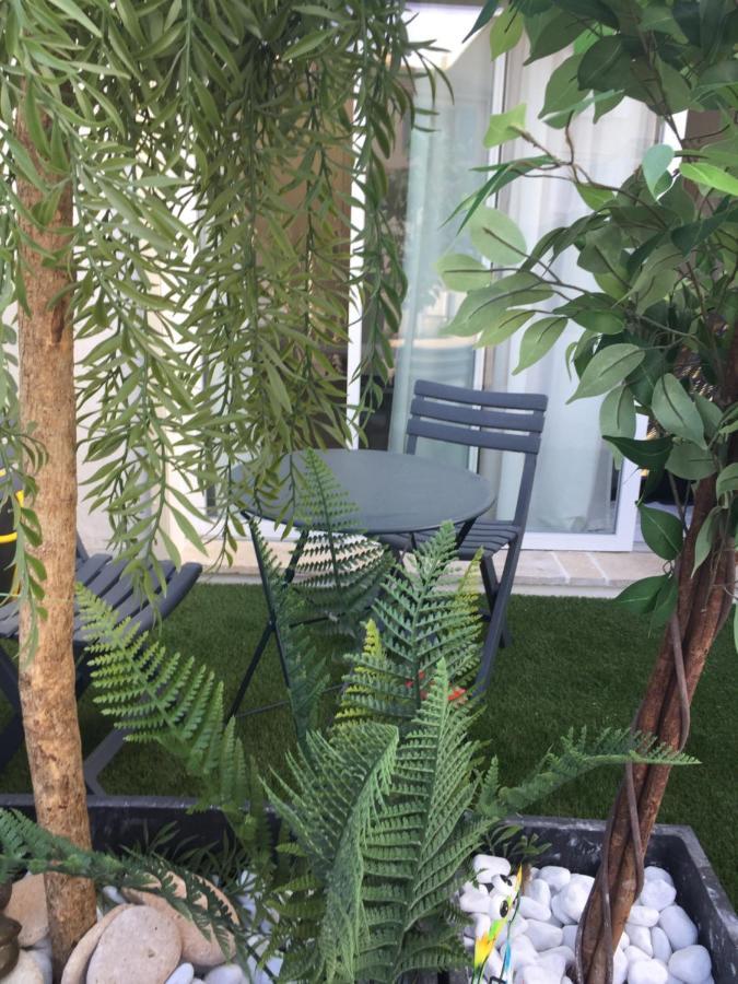 Chez Sandy Bed & Breakfast โอบาญ ภายนอก รูปภาพ